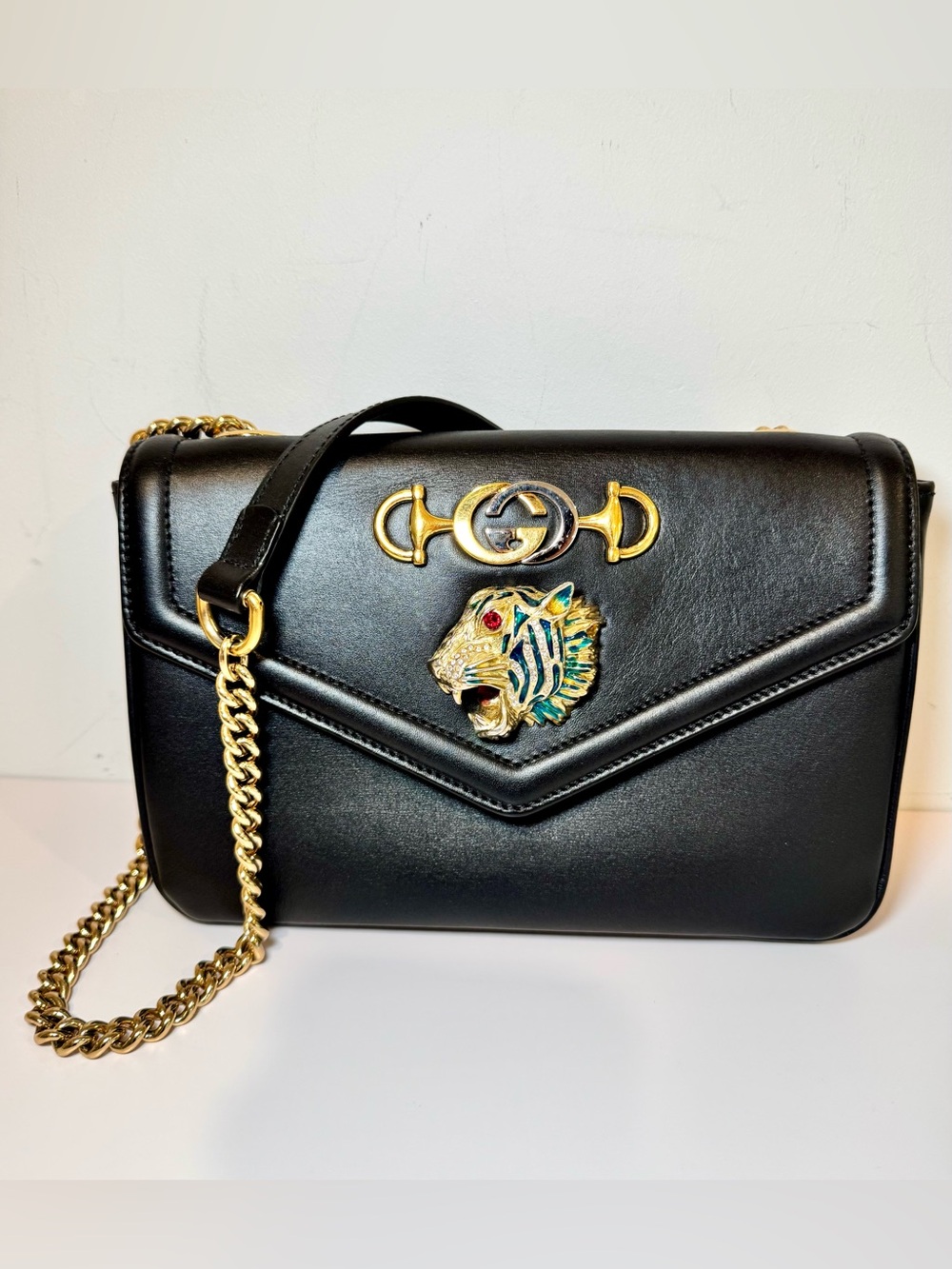 Gucci Rajah Black Leather Shoulder Bag W Crystal Tiger Head & Gold Chain Strap